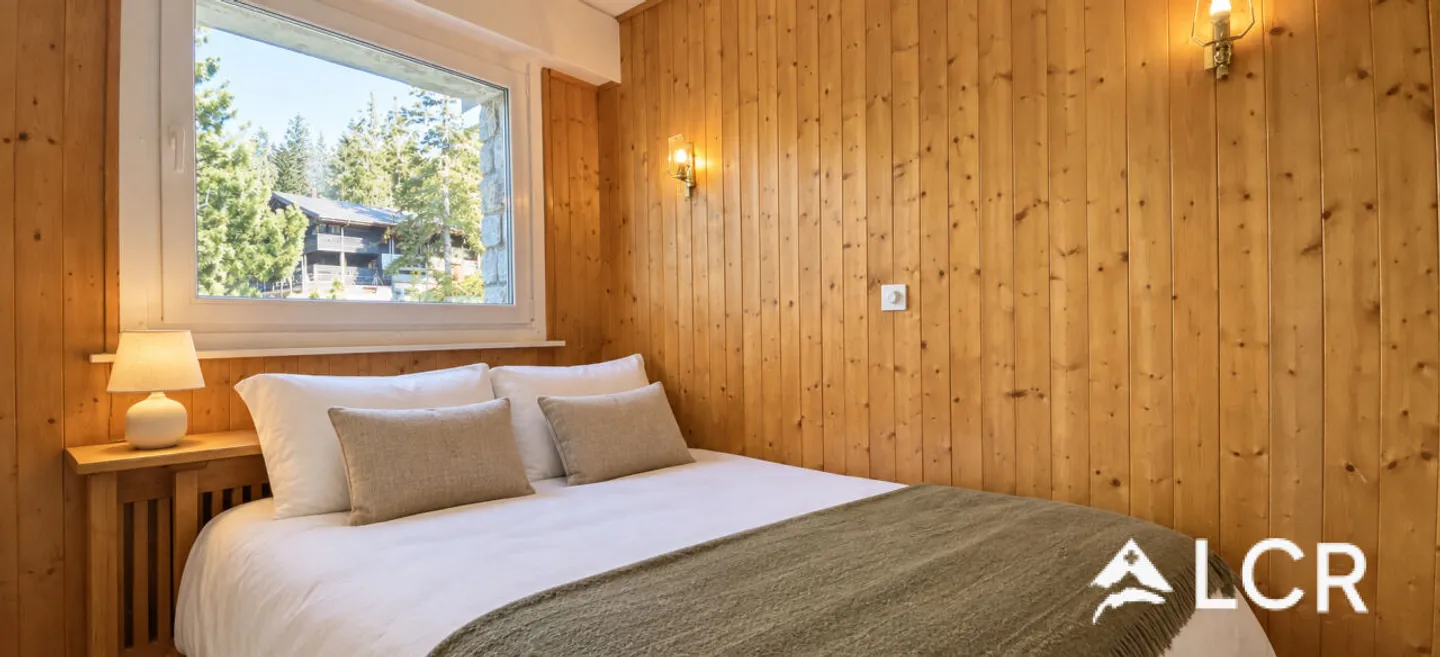 Beautiful 3.5-room apartment in Crans - Photo 1 of 10