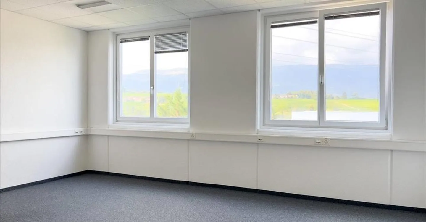 Spazio ufficio in affitto - Foto 2 di 7