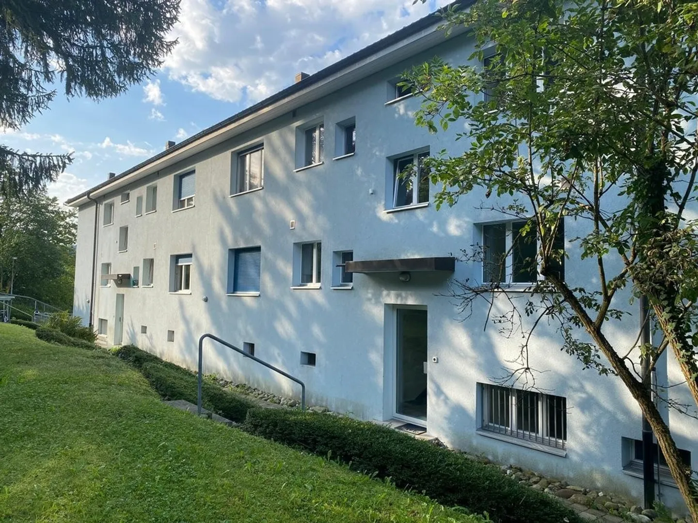 2.5-room apartment for rent in a central yet quiet location! - Photo 1 of 7