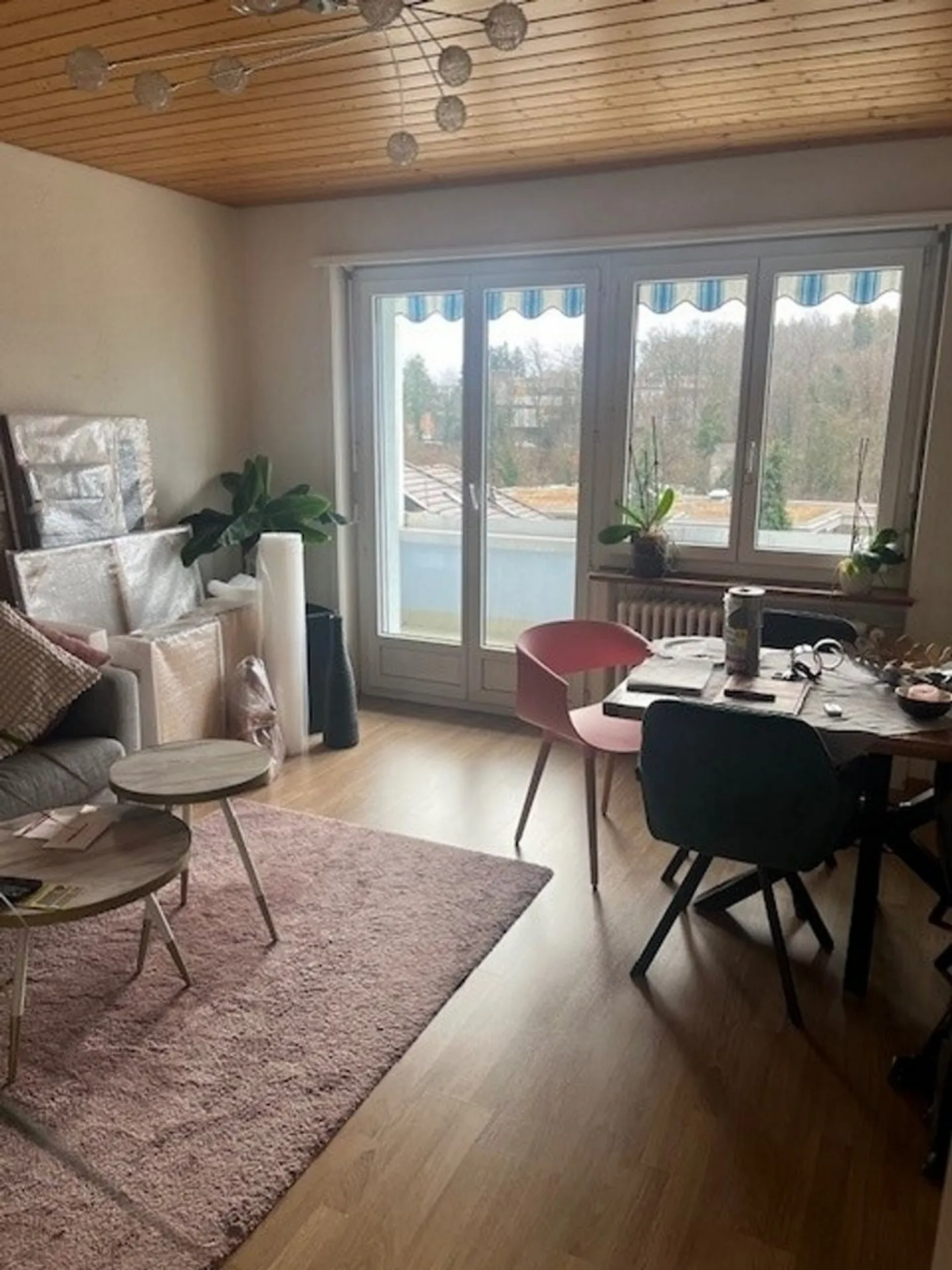 2.5-room apartment for rent in a central yet quiet location! - Photo 3 of 7