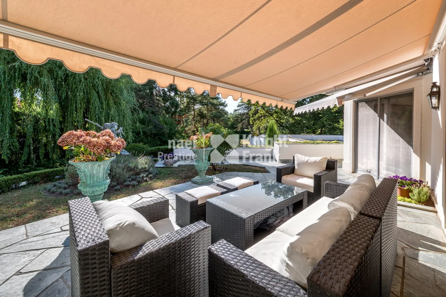 Belle propriété à Collonge-Bellerive - Photo 7 sur 10