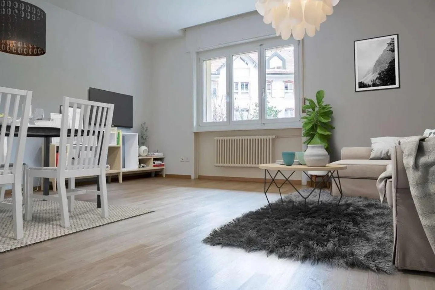 Appartement Lumineux dans Quartier Calme - Photo 3 sur 7
