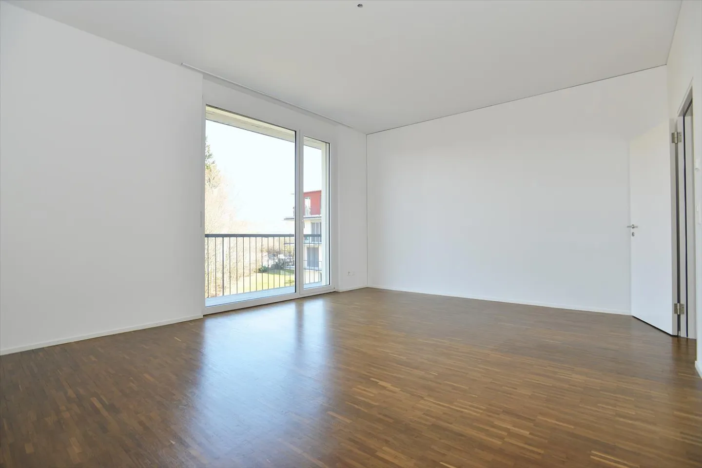 Träumen Sie nicht schon lange von einer Wohnung mit Sitzplatz? - Foto 6 von 7