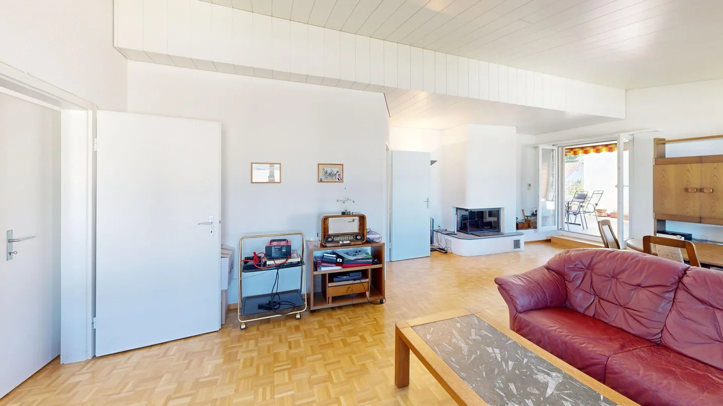 Appartement de rêve lumineux de 4,5 pièces avec terrasse de 112 m², cheminée et ascenseur directement dans l'appartement - Photo 4 sur 31