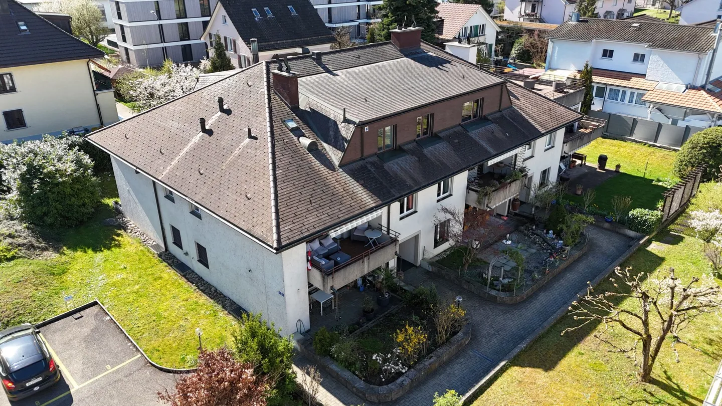 Appartement de rêve lumineux de 4,5 pièces avec terrasse de 112 m², cheminée et ascenseur directement dans l'appartement - Photo 29 sur 31