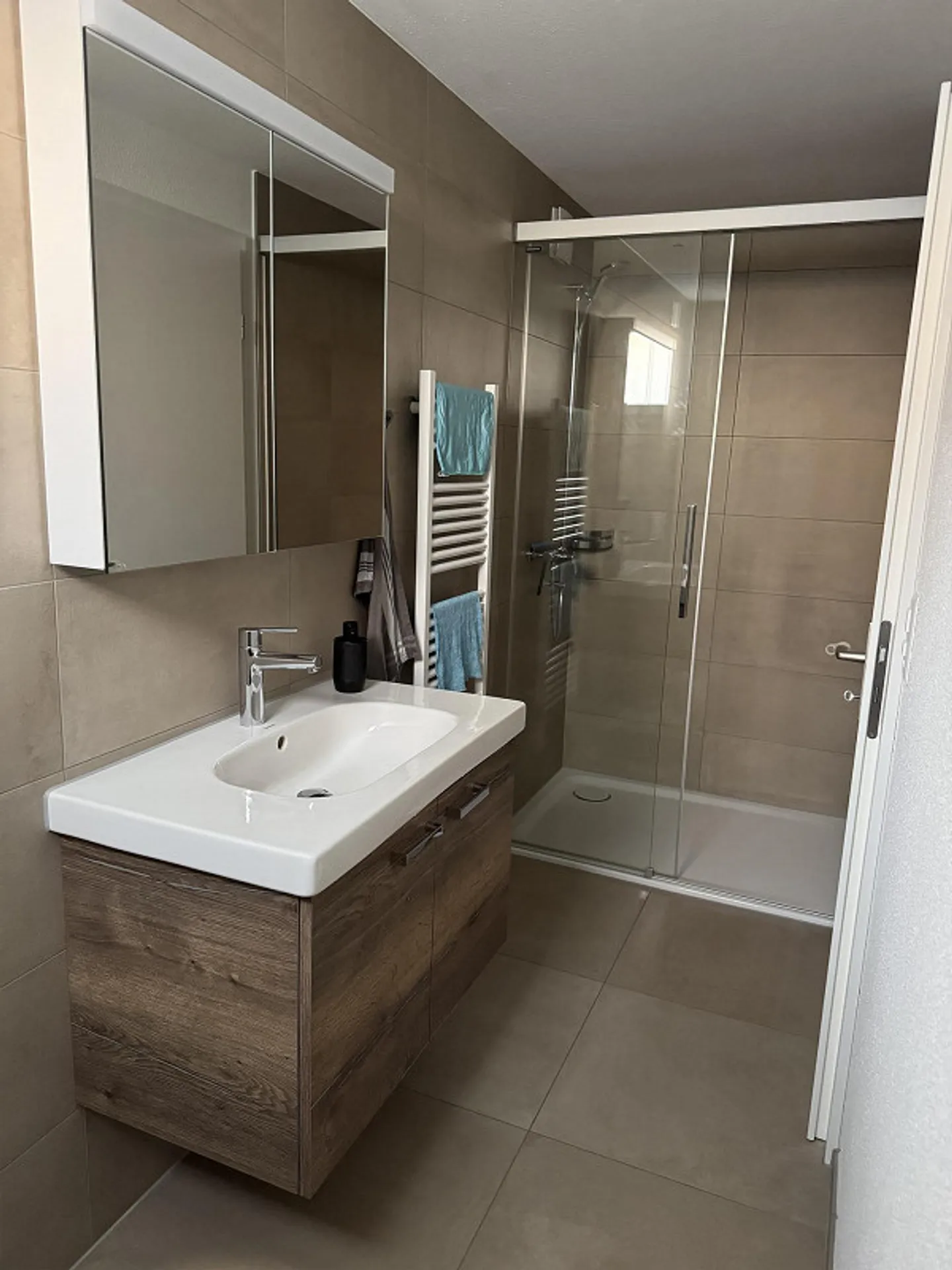 Appartement de jardin spacieux avec système photovoltaïque - Photo 17 sur 19