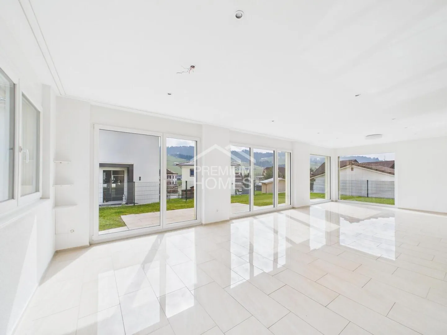 Charmante Familienoase in ruhiger Lage - Foto 3 von 13