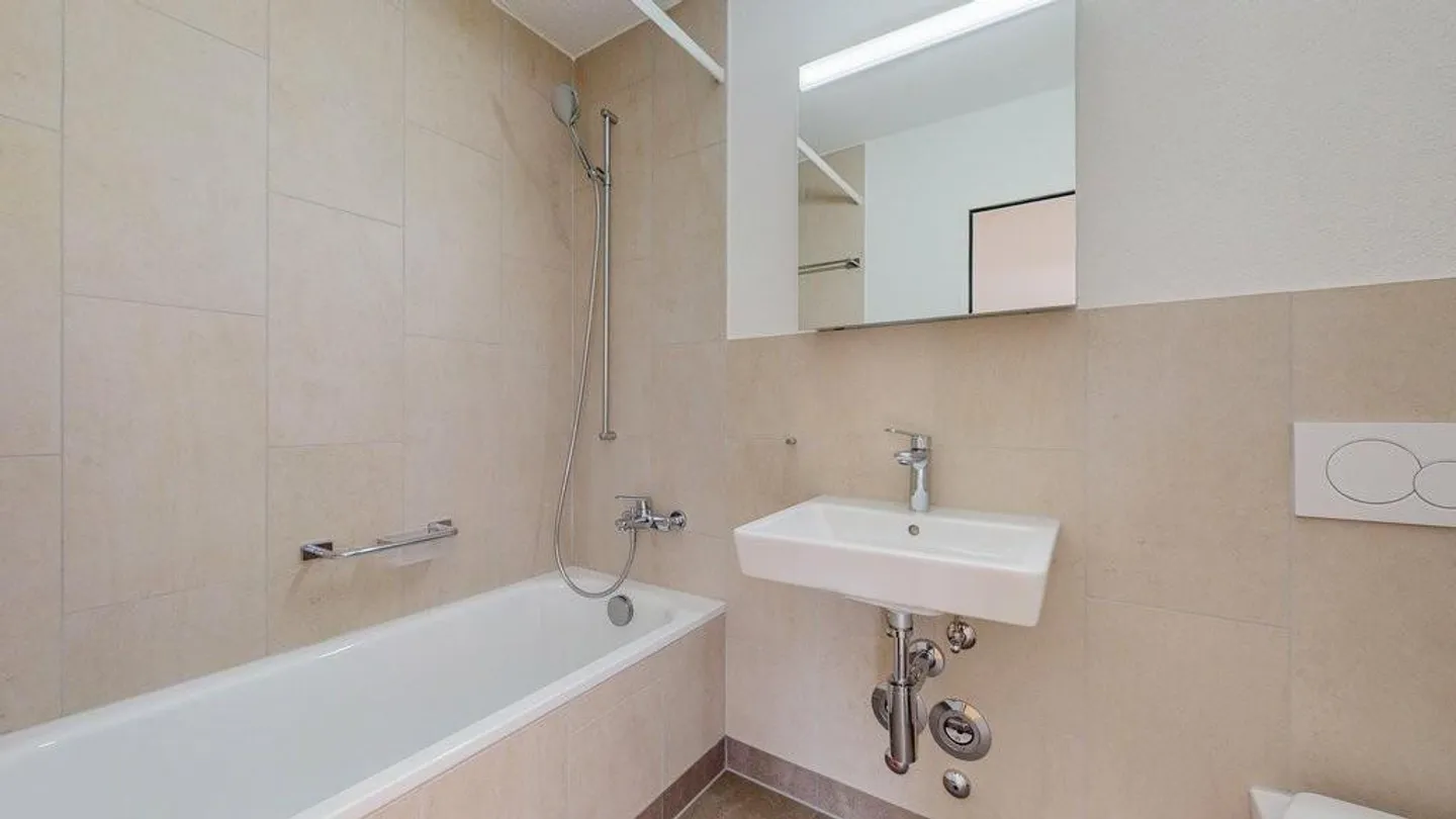 Charmante Wohnung in Rüti - Foto 6 von 7