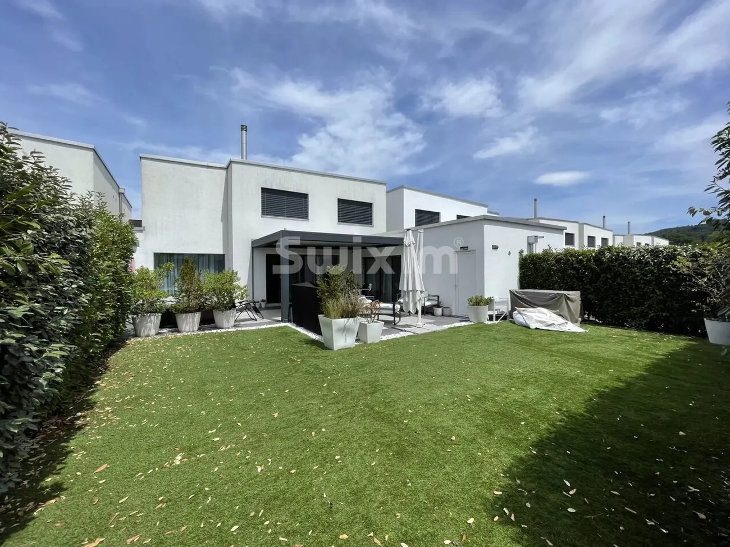 Villa élégante 5,5 pièces - Photo 1 sur 7