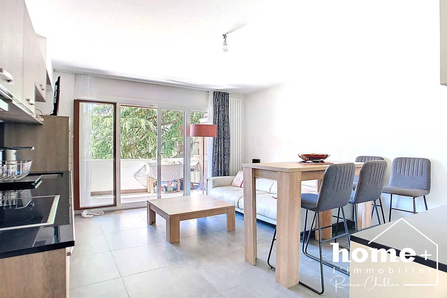 Bel appartement rénové de 2,5 pièces dans un emplacement calme - Photo 4 sur 11
