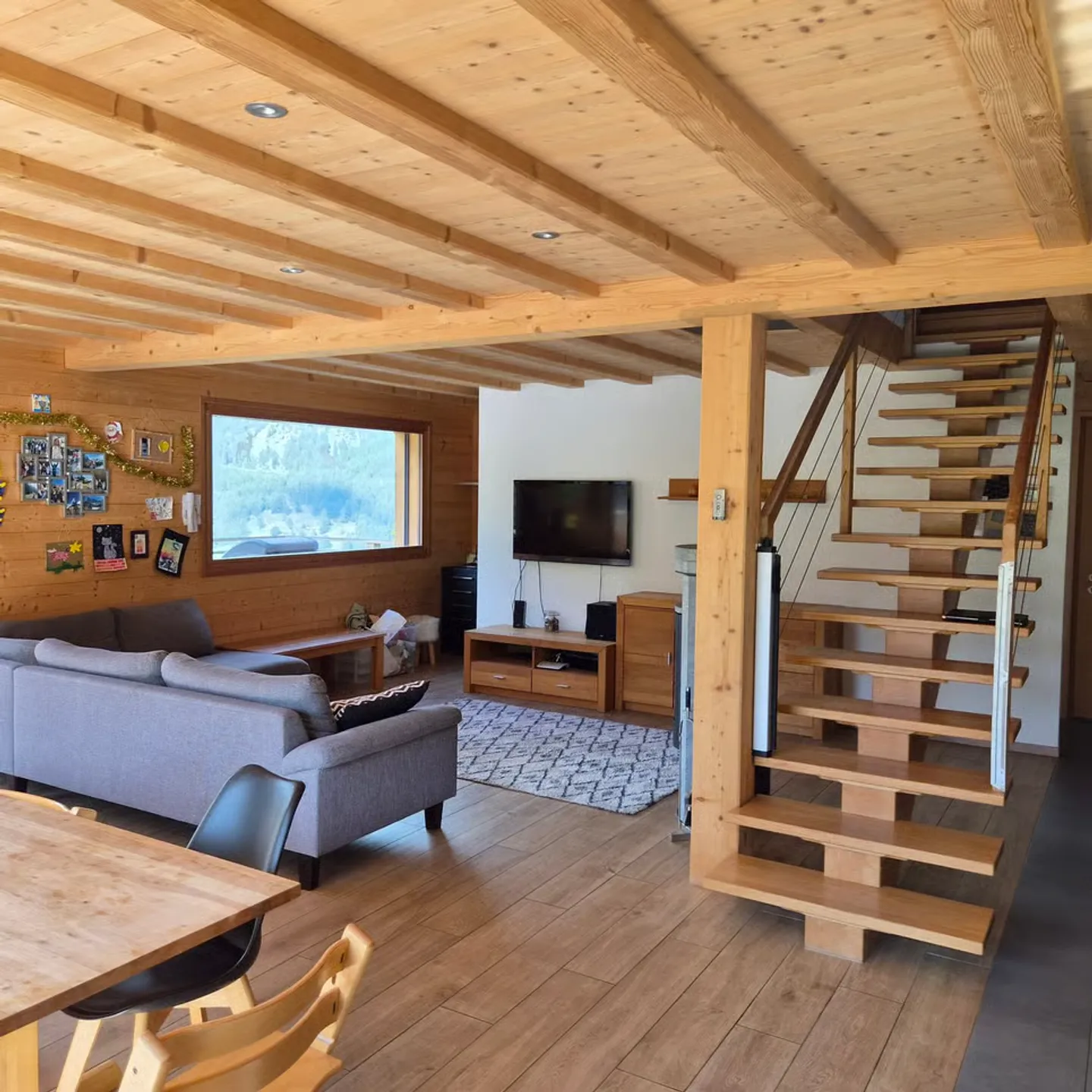 Magnificent family chalet - La Forclaz - Panoramic view and exceptional alpine setting - Photo 8 of 9