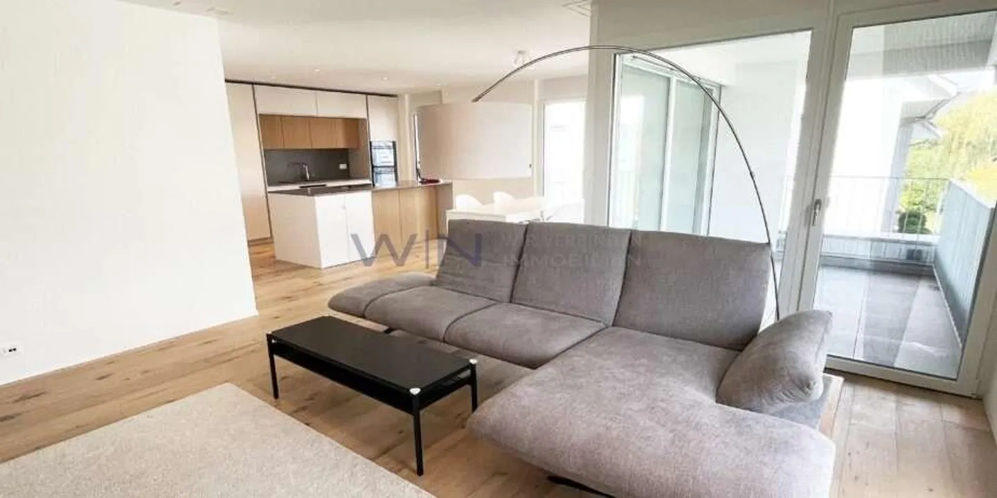Appartement en duplex au centre du village - Photo 1 sur 13