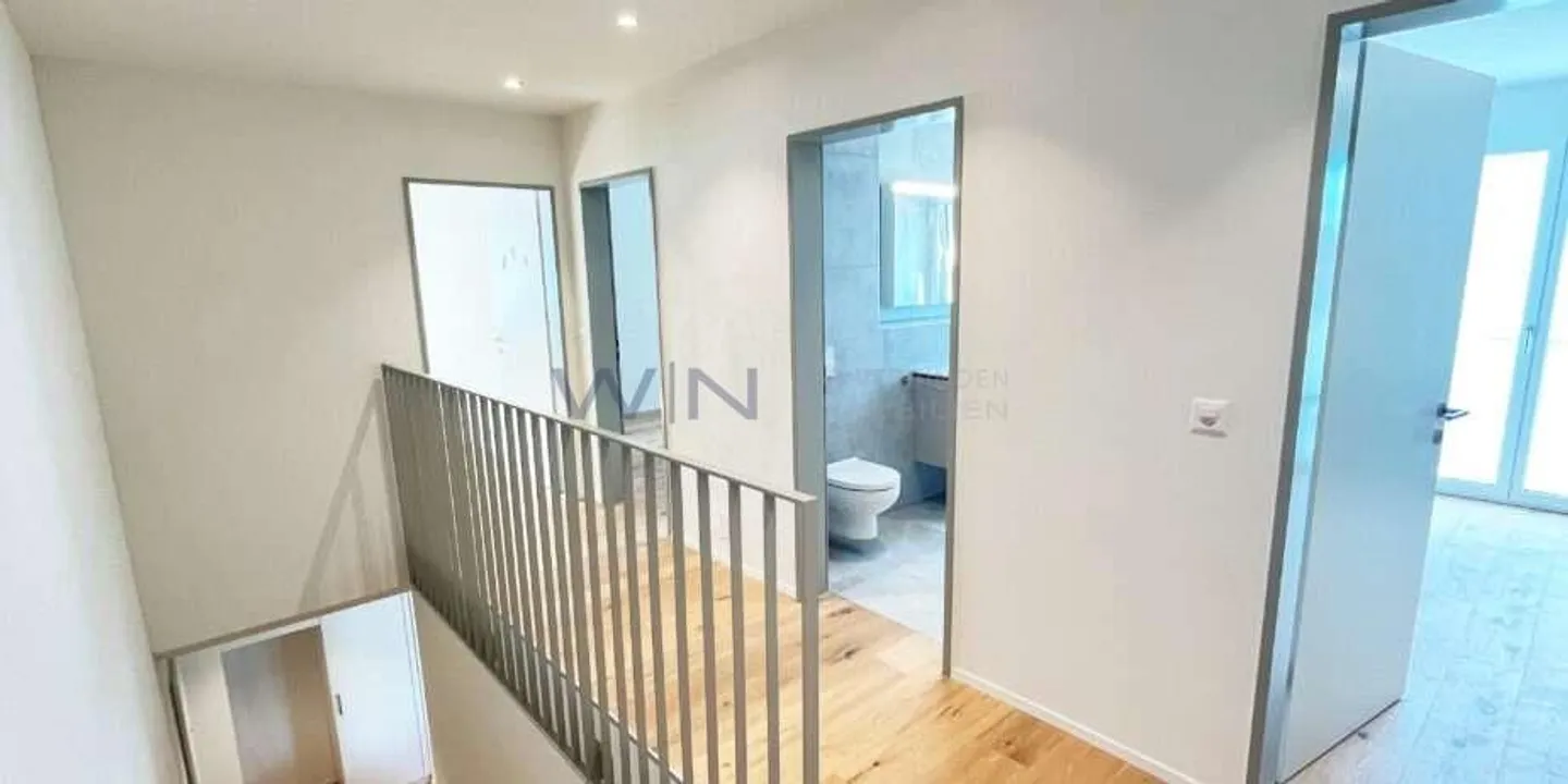 Appartement en duplex au centre du village - Photo 7 sur 13