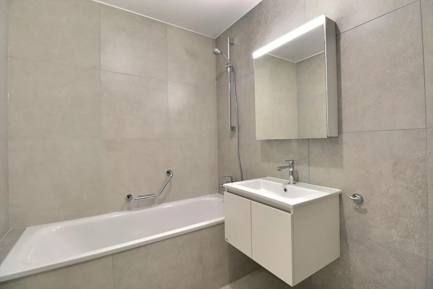 4.5 Room Apartment - Photo 13 of 13