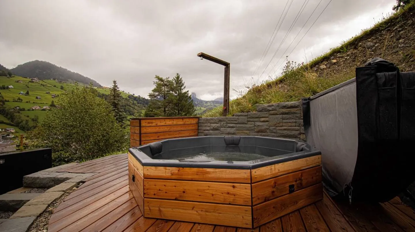 Villa di alta qualità con sauna e vasca idromassaggio in posizione panoramica - Foto 3 di 4