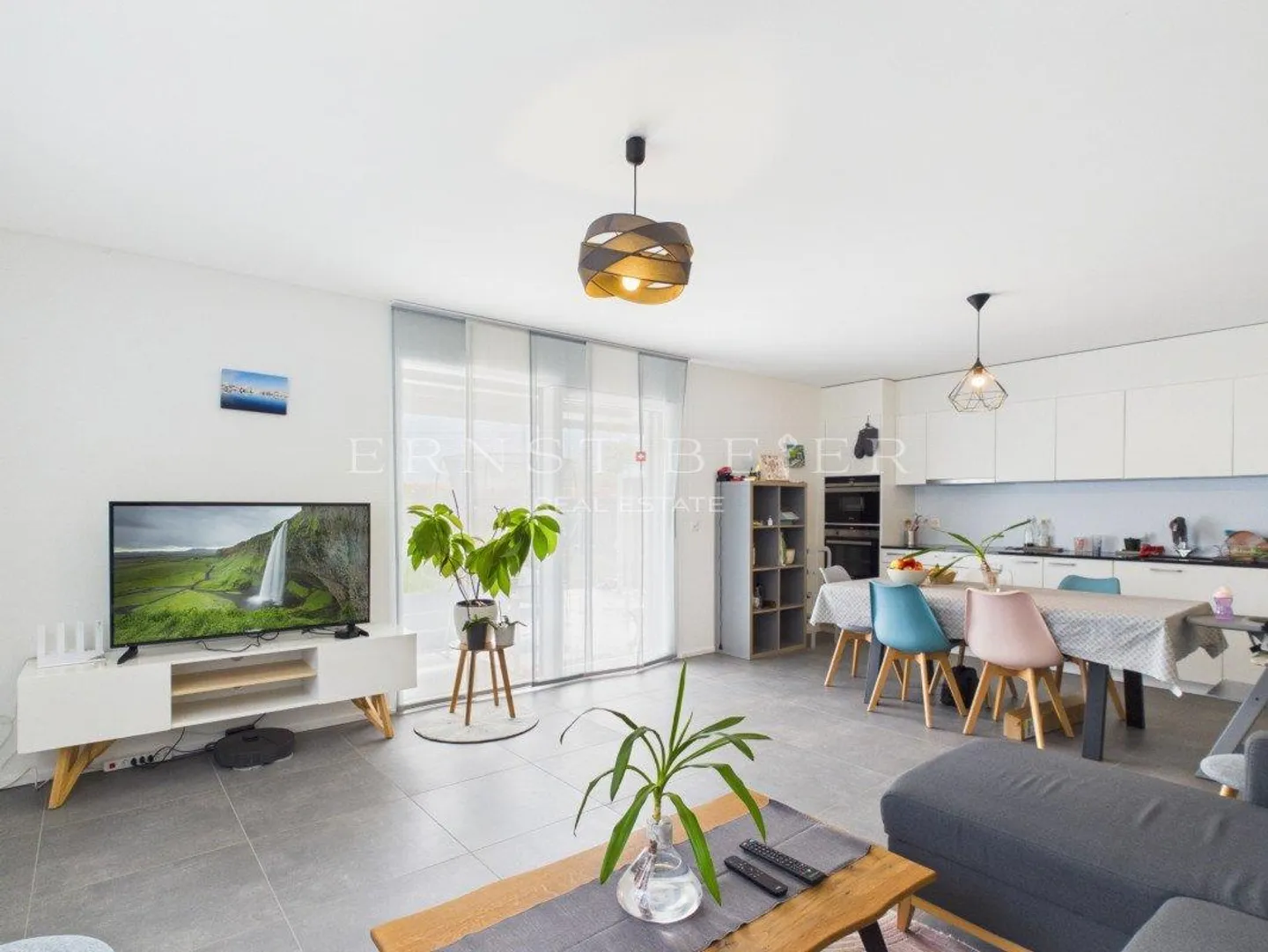 Appartement moderne avec jardin privatif - Photo 4 sur 10