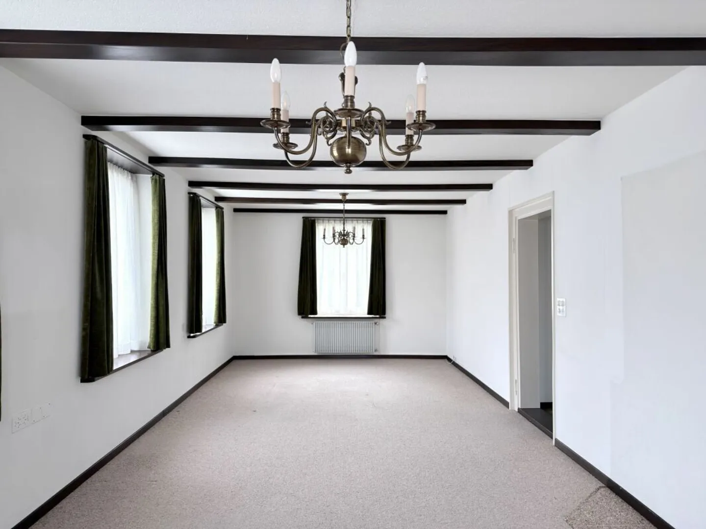 Casa unifamiliare con molto fascino - Foto 4 di 13