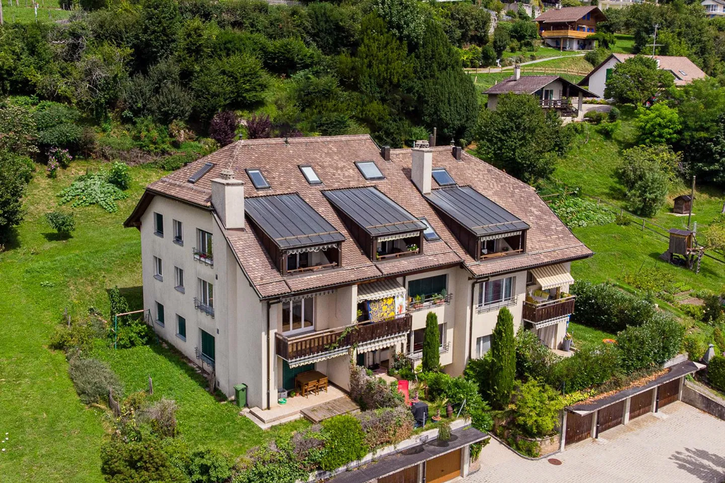 Garage for rent! - Photo 2 of 3