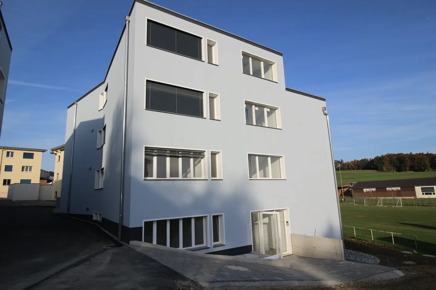 Apartment for rent - Photo 12 of 13