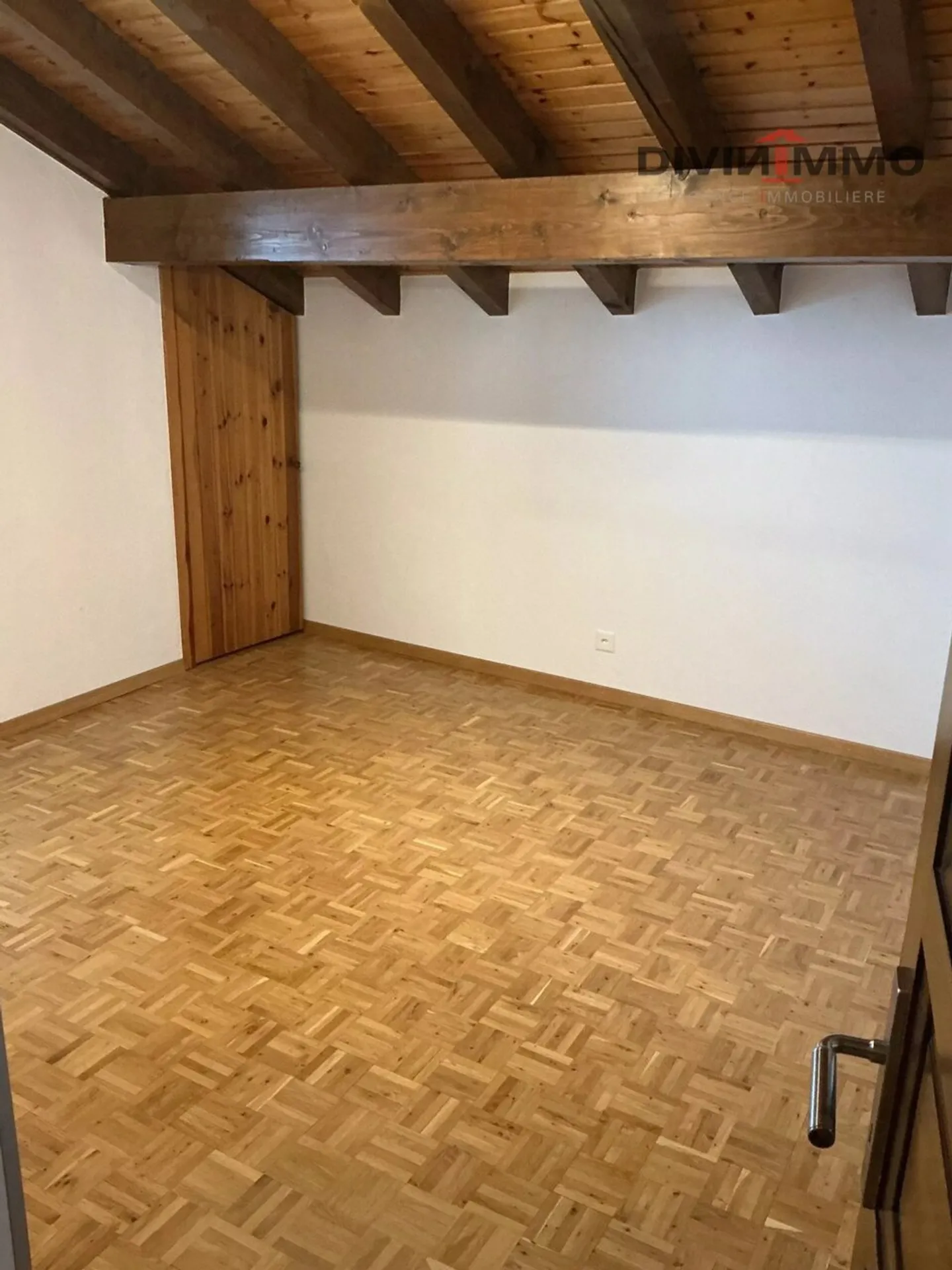 Geräumiges Duplex-Attikawohnung - Foto 9 von 10