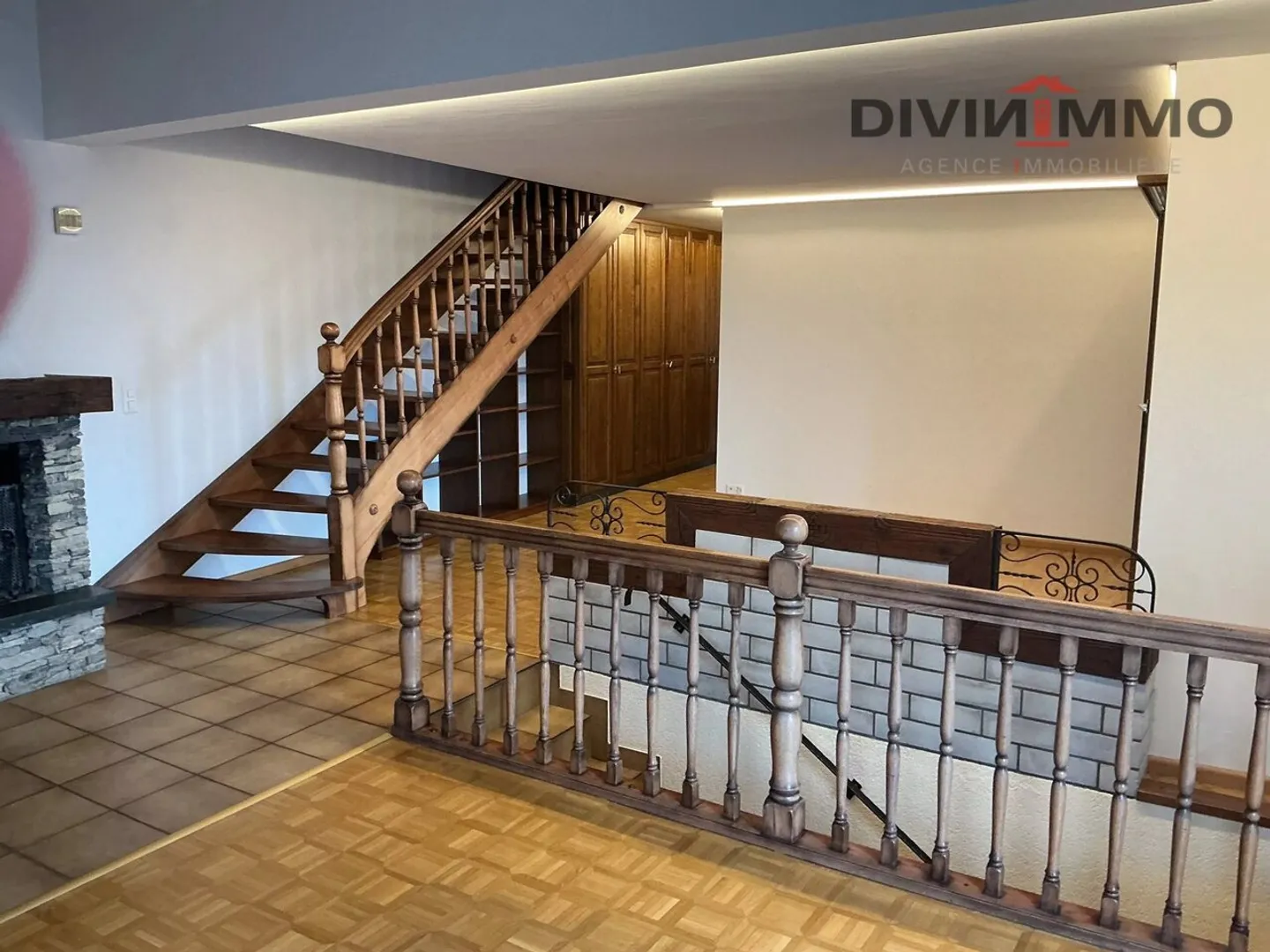 Geräumiges Duplex-Attikawohnung - Foto 2 von 10