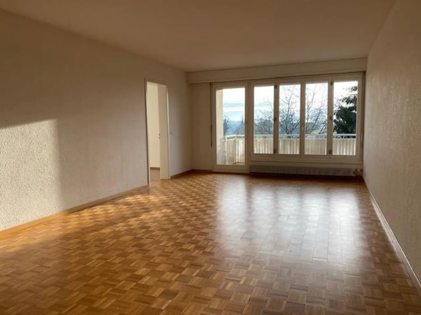 Appartamento familiare di 4½ stanze - Foto 3 di 8