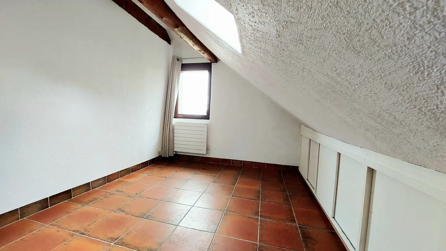 ORME 4, 2,5-Zimmer-Wohnung + Mezzanin mit Kamin - Foto 5 von 10