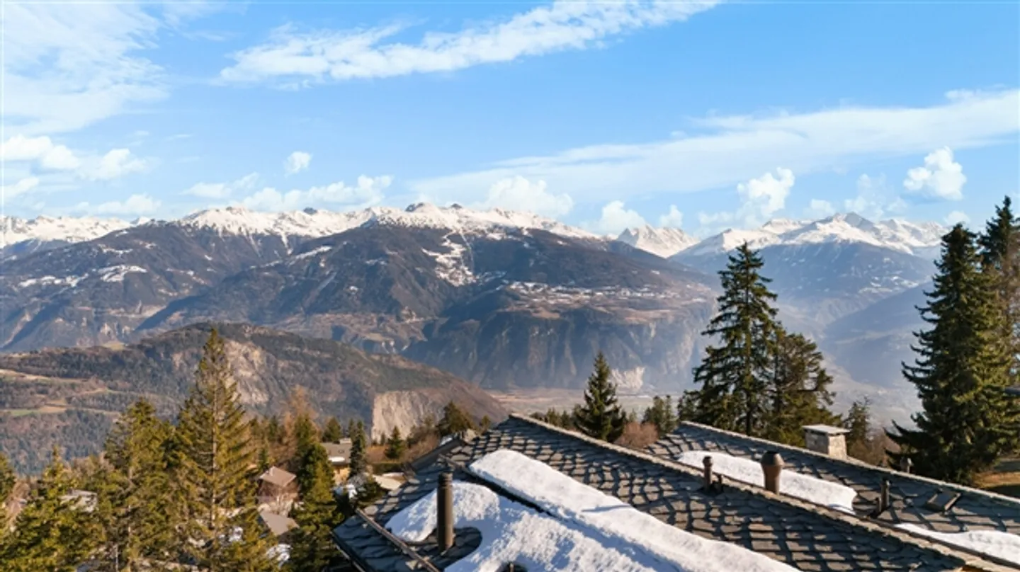 Geräumiges Chalet der Spitzenklasse im Herzen von Anzère - Foto 2 von 12