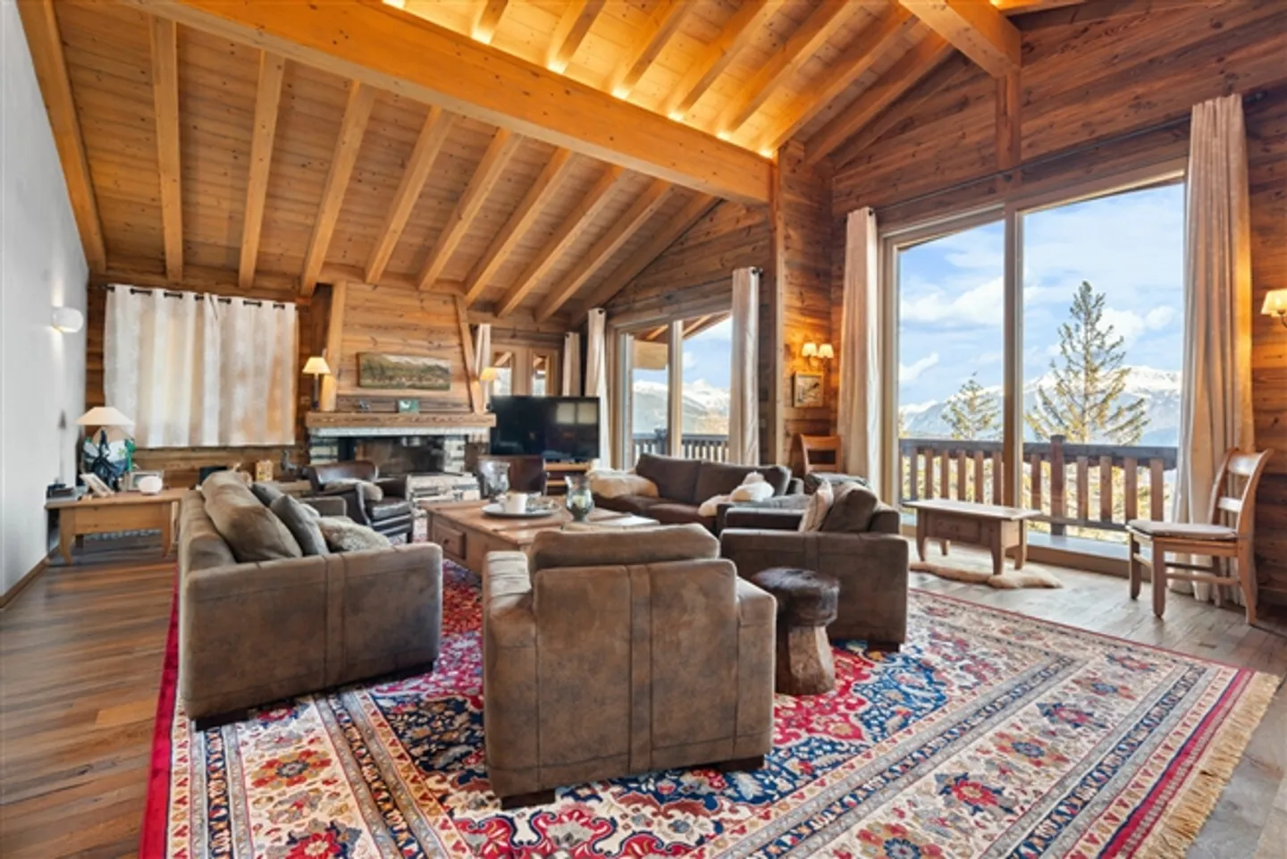 Geräumiges Chalet der Spitzenklasse im Herzen von Anzère - Foto 3 von 12