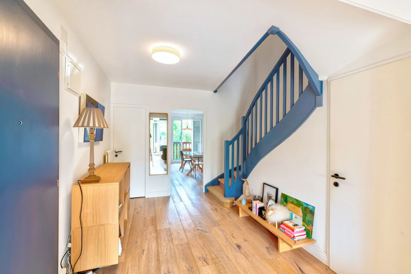 Co-exclusivity - Photo 2 of 11