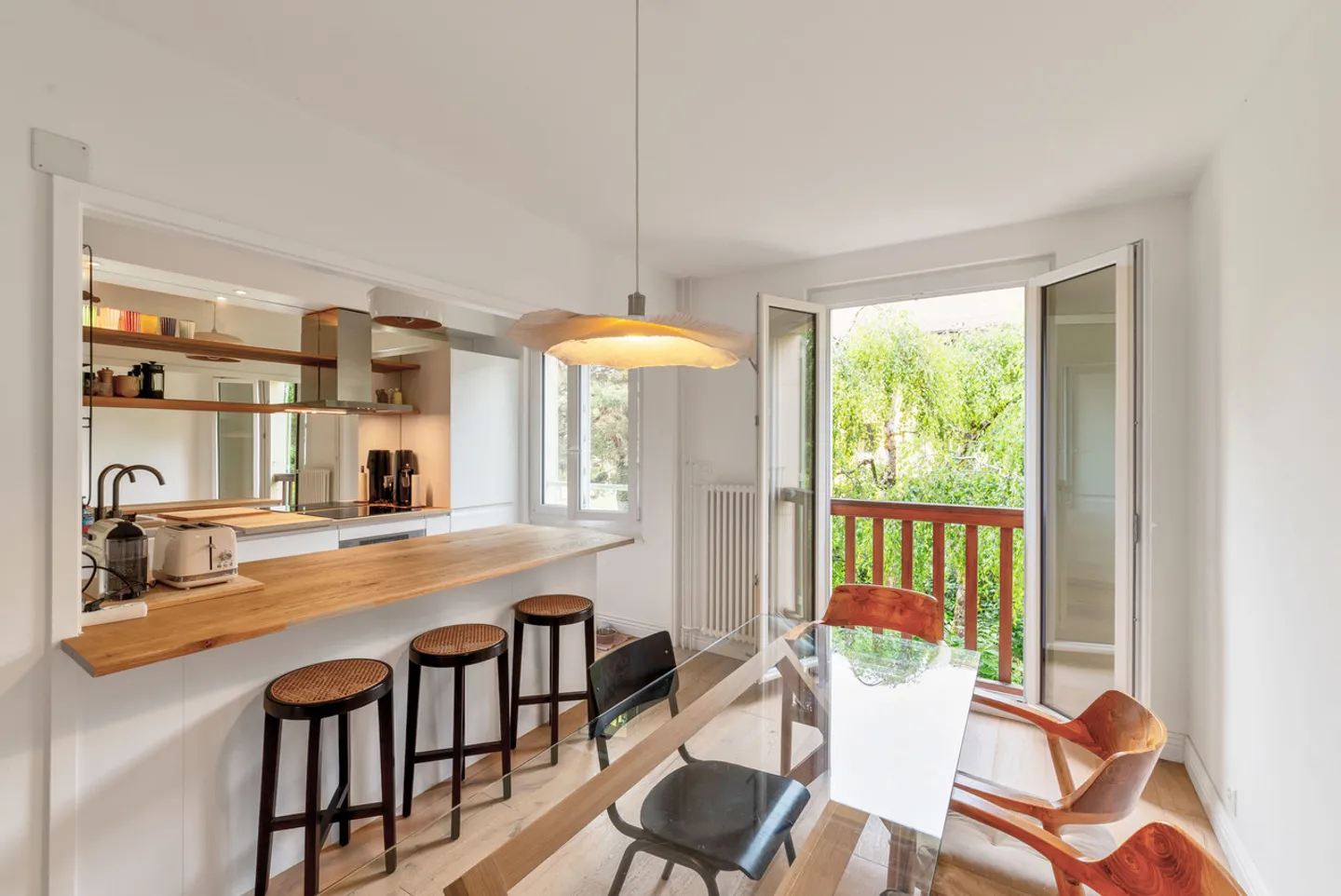 Co-exclusivity - Photo 3 of 11