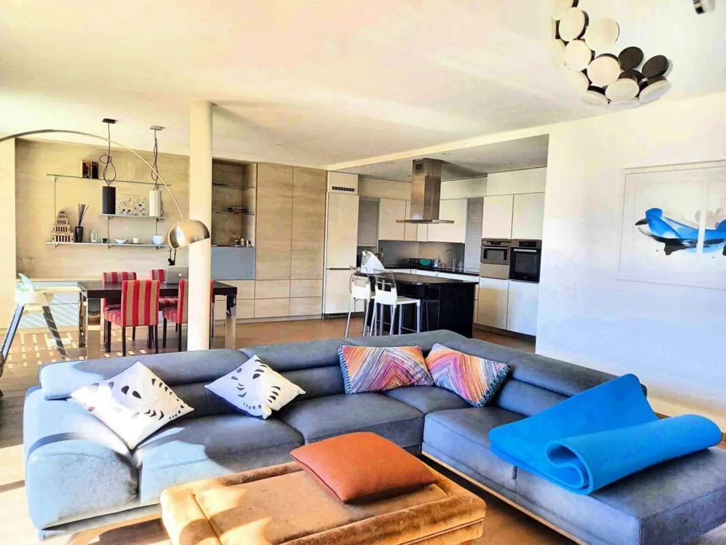 Appartamento in vendita - Foto 3 di 9