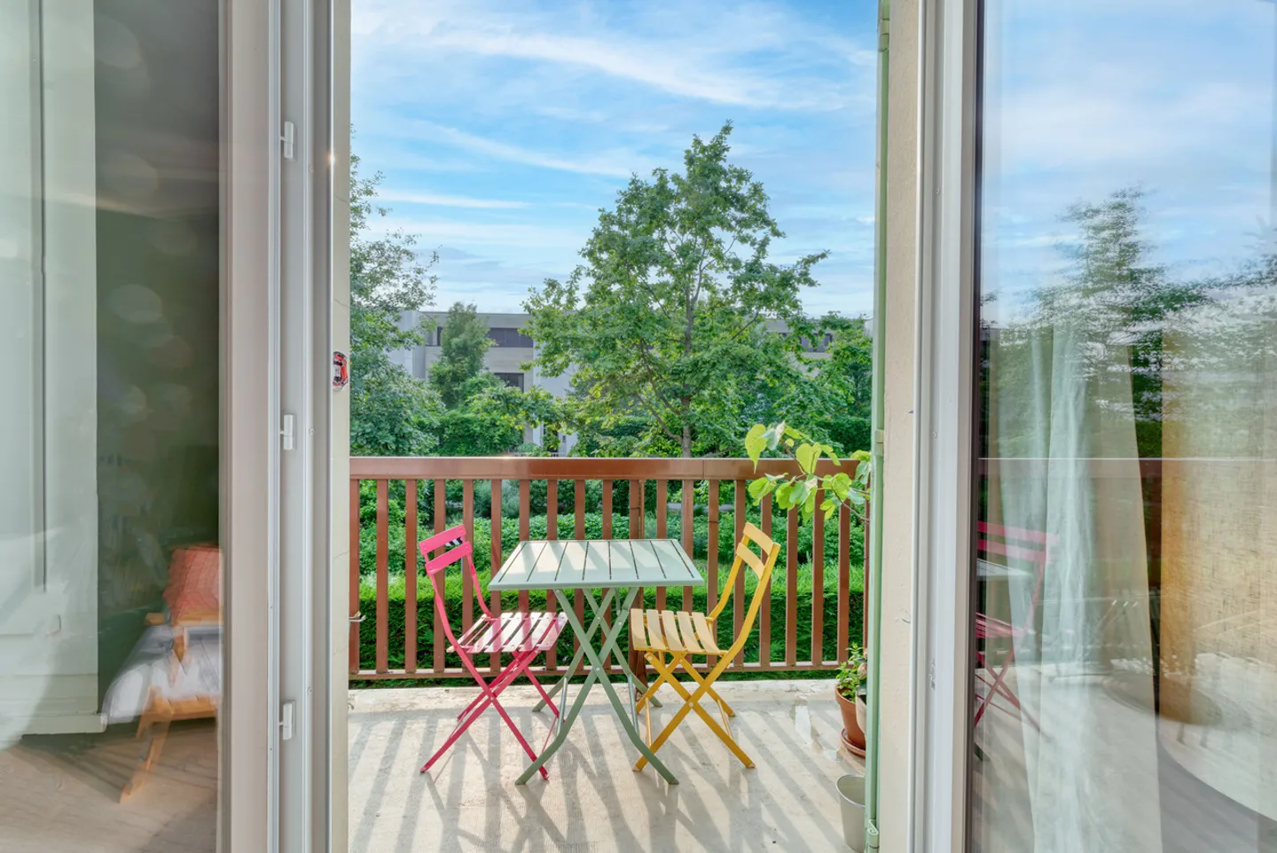 Co-exclusivity - Photo 11 of 11