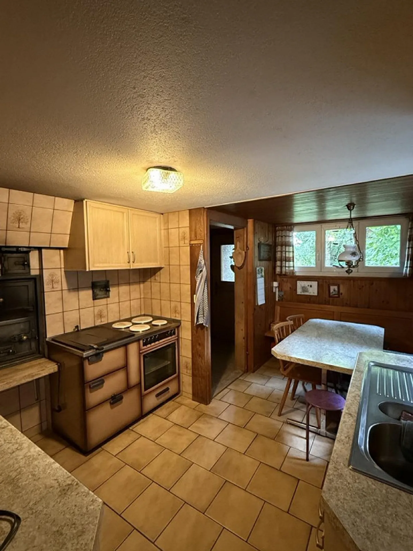 Casa colonica con giardino di 6 stanze - Foto 4 di 11