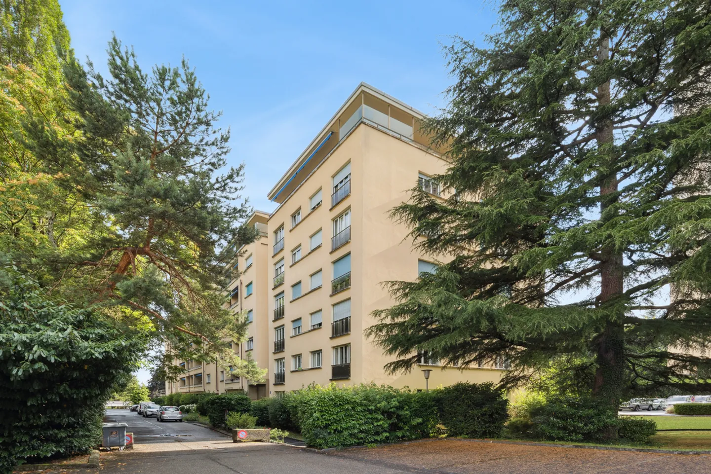 Duplex 5.5 rooms - Photo 2 of 5