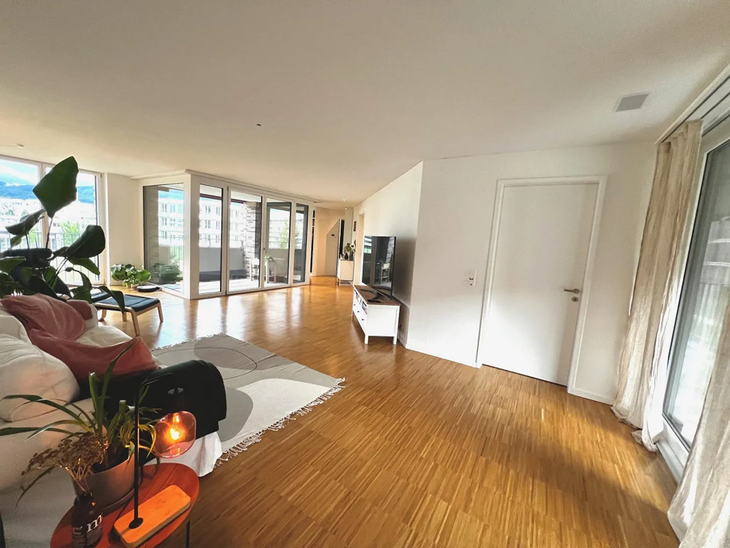 Chambre dans un appartement partagé moderne de 3,5 pièces à Adliswiler Höfe - Photo 8 sur 9