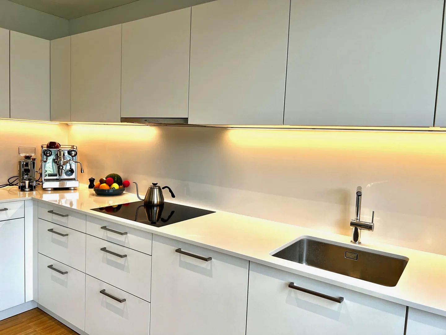 Chambre dans un appartement partagé moderne de 3,5 pièces à Adliswiler Höfe - Photo 6 sur 9