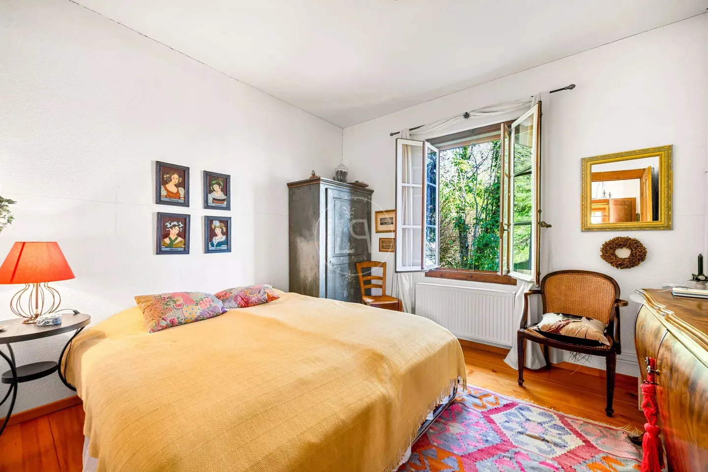 Charming 19th-Century Villa - Photo 15 of 20