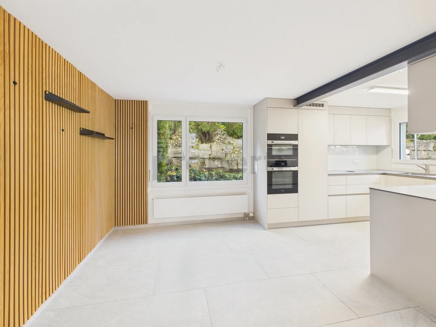 Geräumiges Doppelhaus in ruhiger Lage - Foto 5 von 13