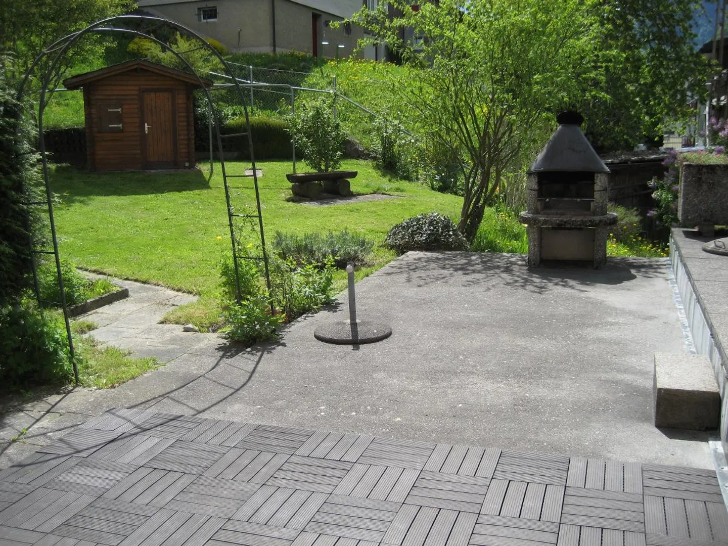7 Room Single Family House - Photo 3 of 5