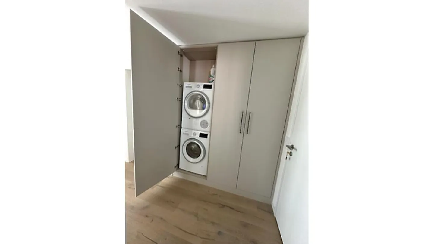 APPARTEMENT 2½ PIÈCES À GERSAU (SZ), MEUBLÉ, TEMPORAIRE - Photo 7 sur 7