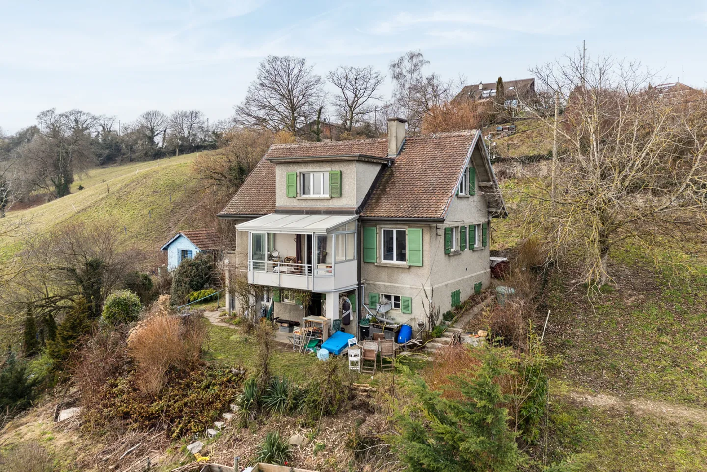 Haus mit zwei Wohnungen zu renovieren! - Foto 1 von 16