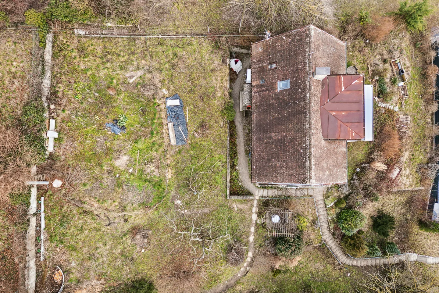 Haus mit zwei Wohnungen zu renovieren! - Foto 16 von 16