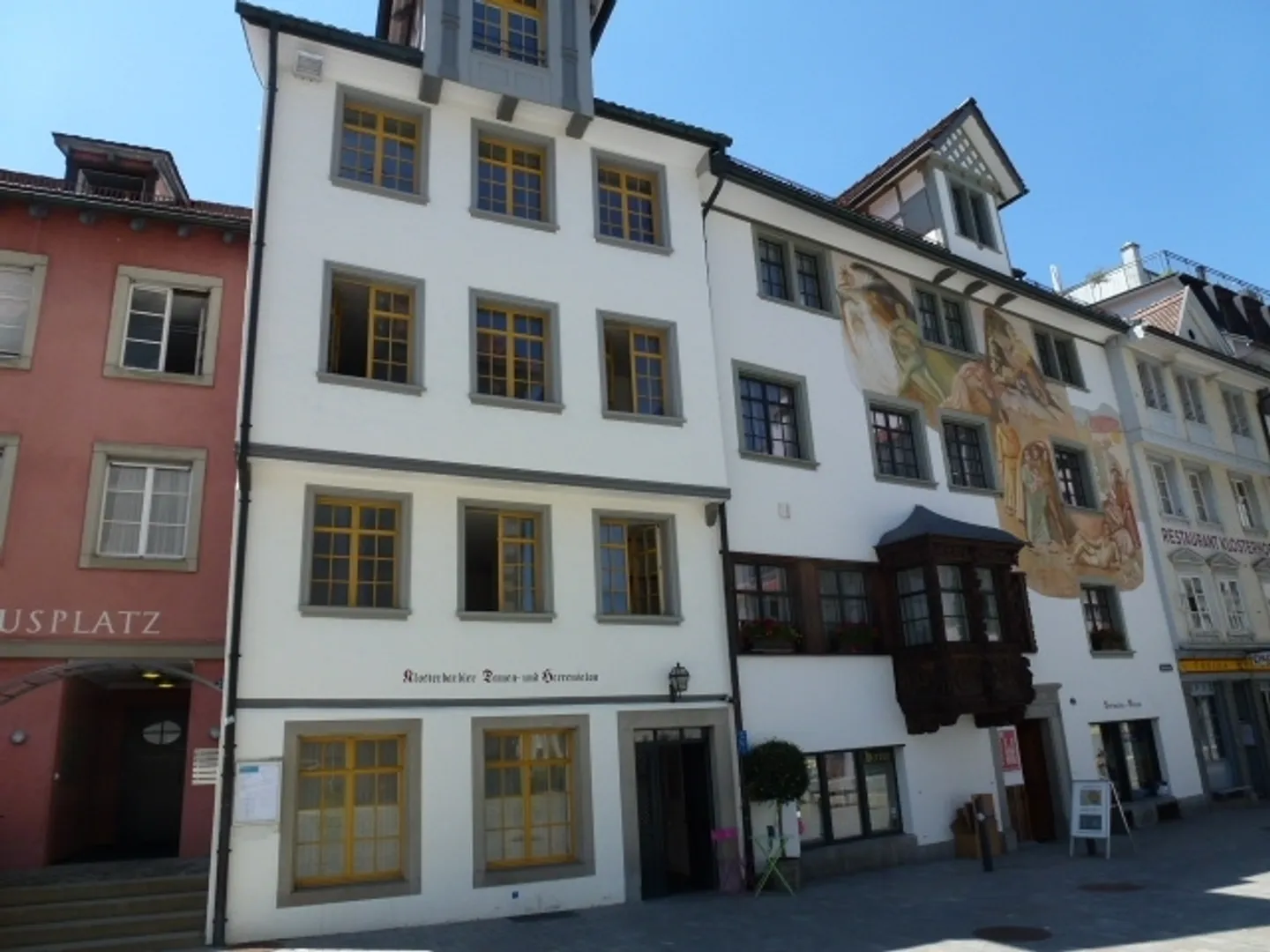 1.5-Zimmer-Wohnung am Gallusplatz - Foto 1 von 8