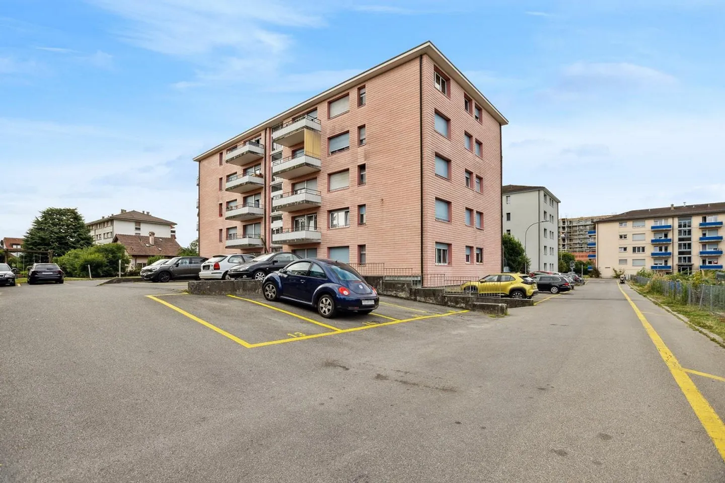 Charmant appartement de 2 pièces rénové - Photo 1 sur 8