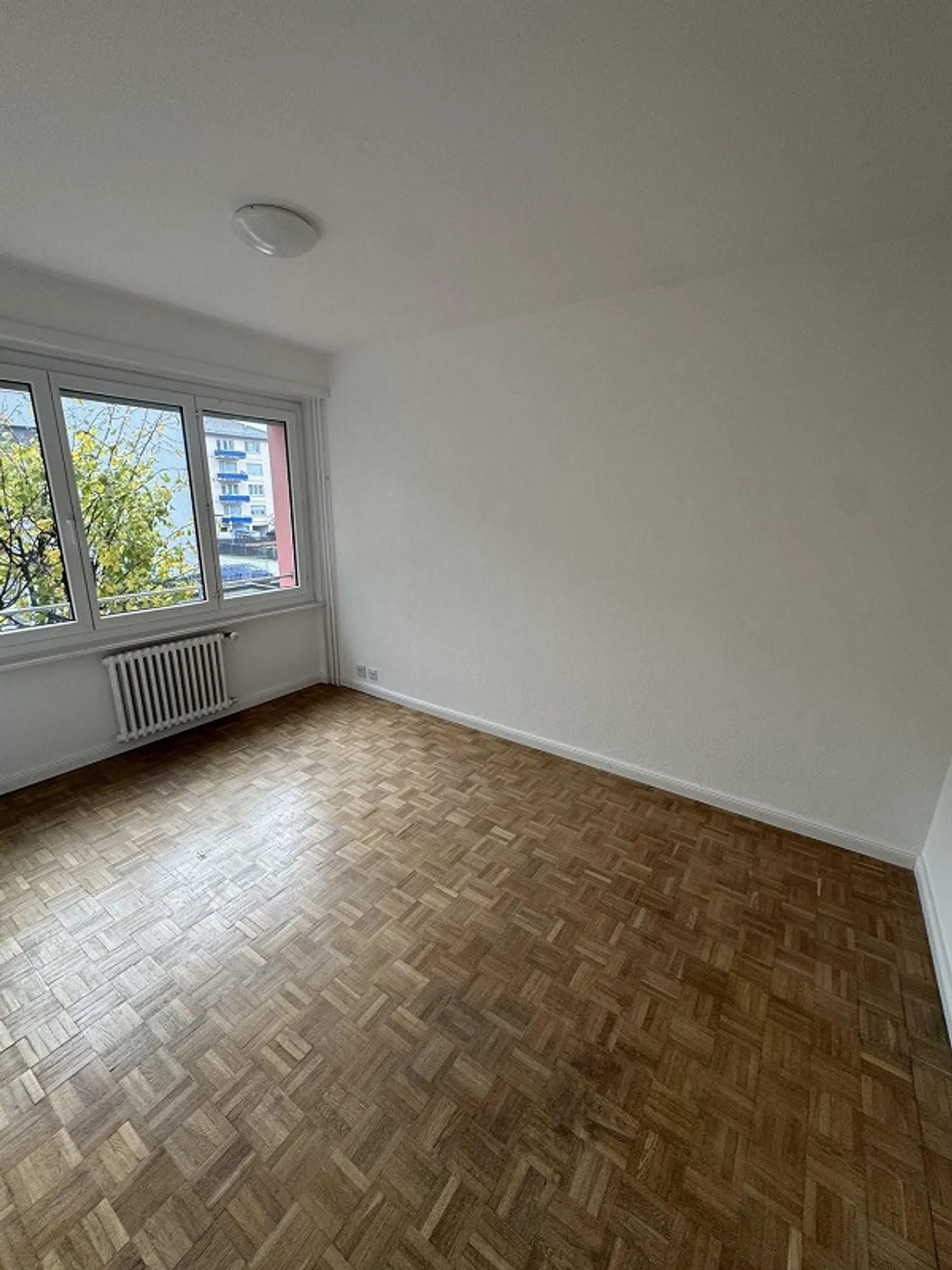 Charmant appartement de 2 pièces rénové - Photo 5 sur 8