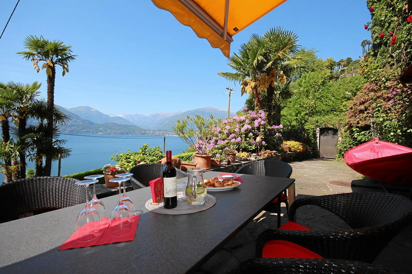 Charmante maison individuelle avec une vue magnifique sur le Lac Majeur à Sant'Abbondio - Photo 5 sur 20