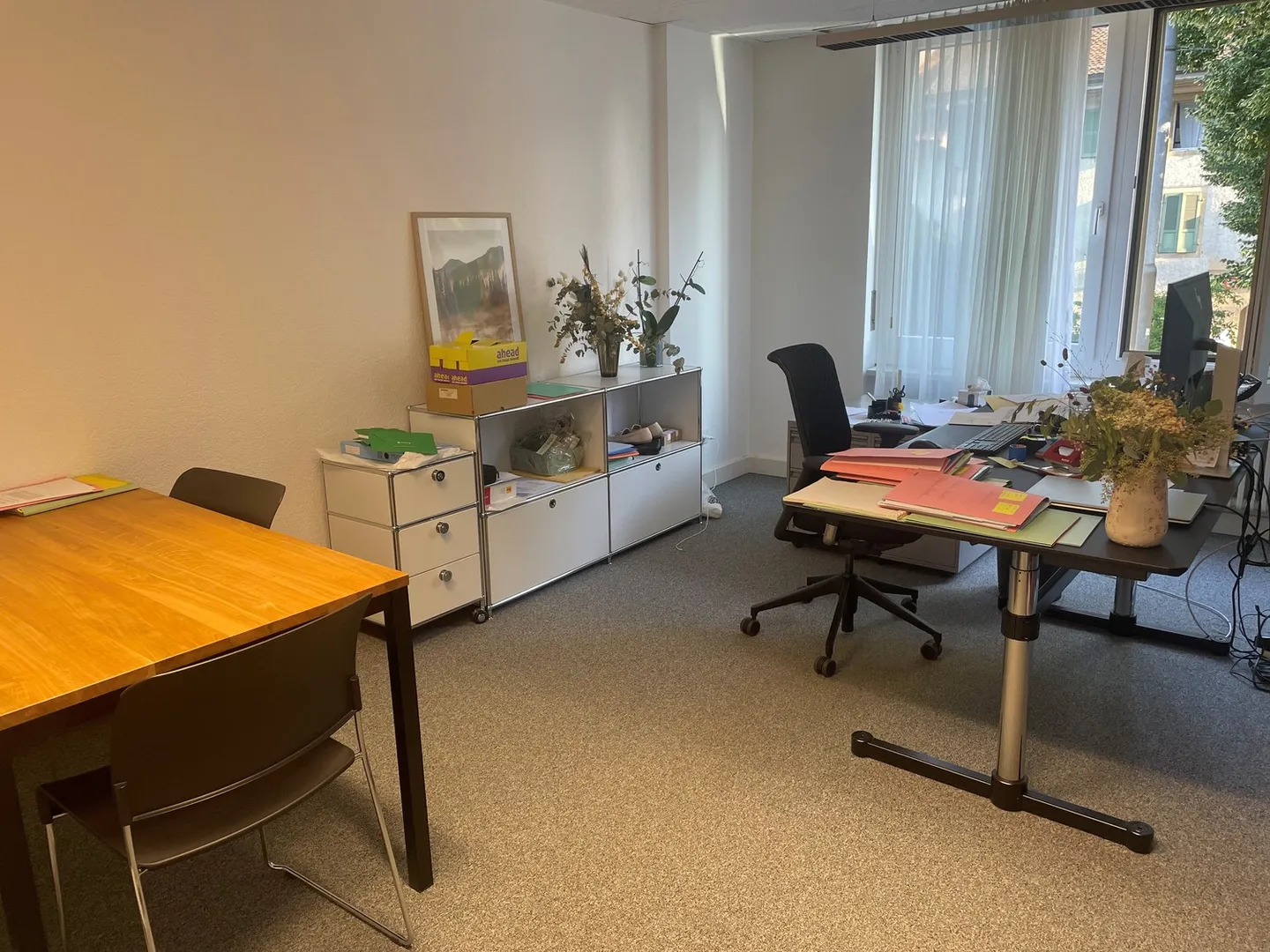 Geräumige Büroräumlichkeiten in Nidau - Foto 3 von 3