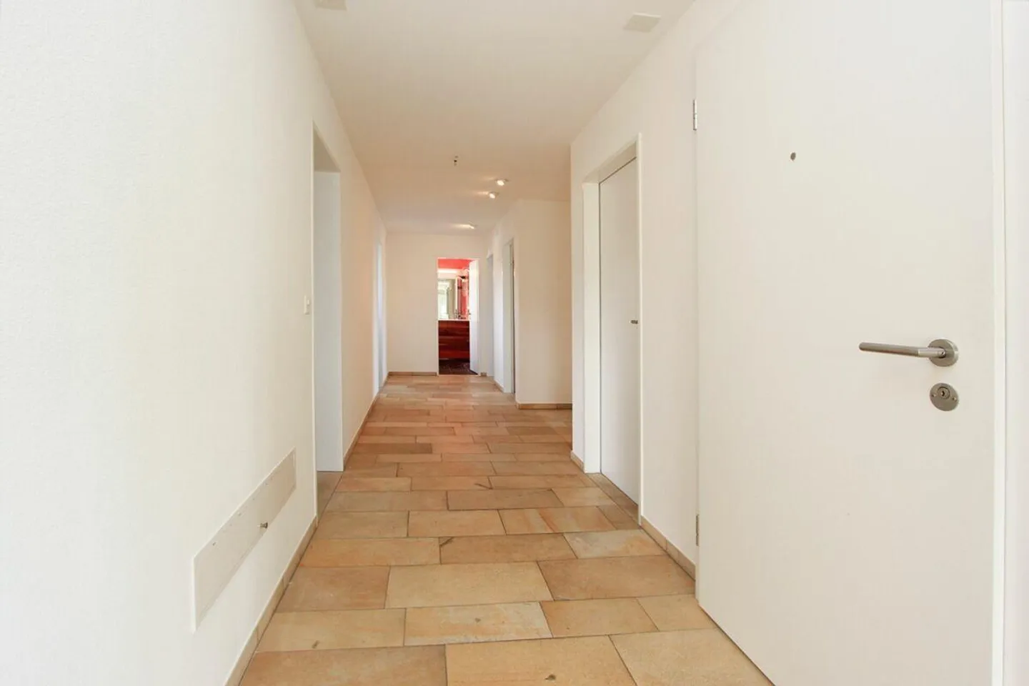 5.5 Room apartment - Photo 5 of 13