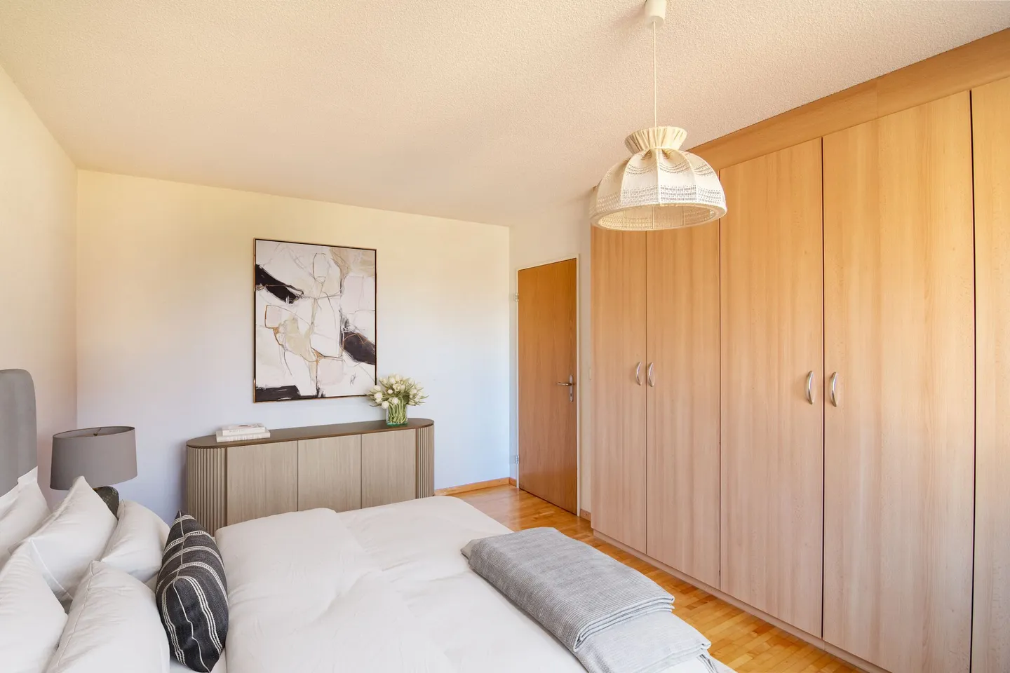 Appartement lumineux et accessible de 3,5 pièces avec balcon sud et place de parking souterrain privée ! - Photo 10 sur 22